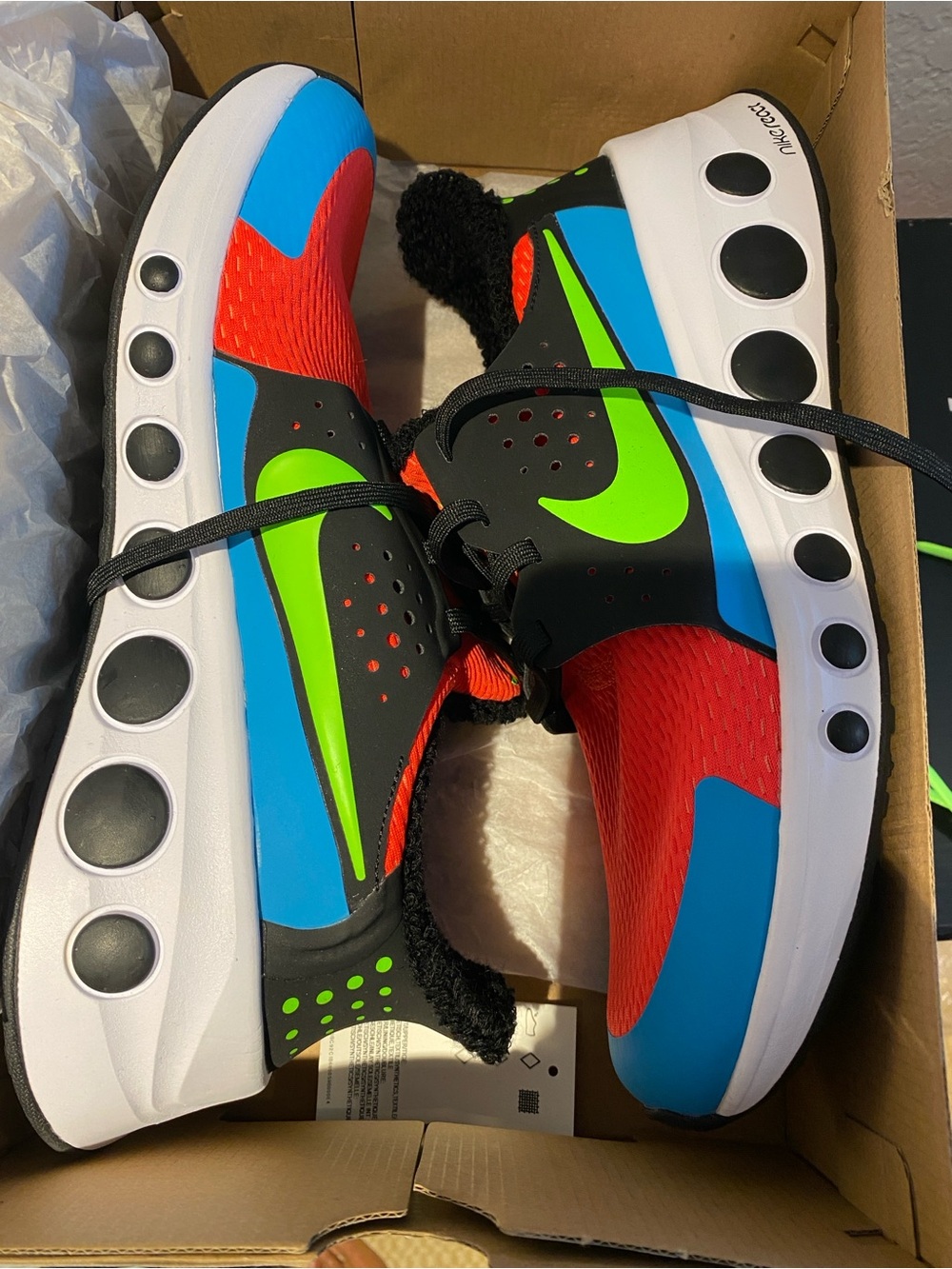 Nike Cruzrone size 11.5 red crimson CD7307-600
